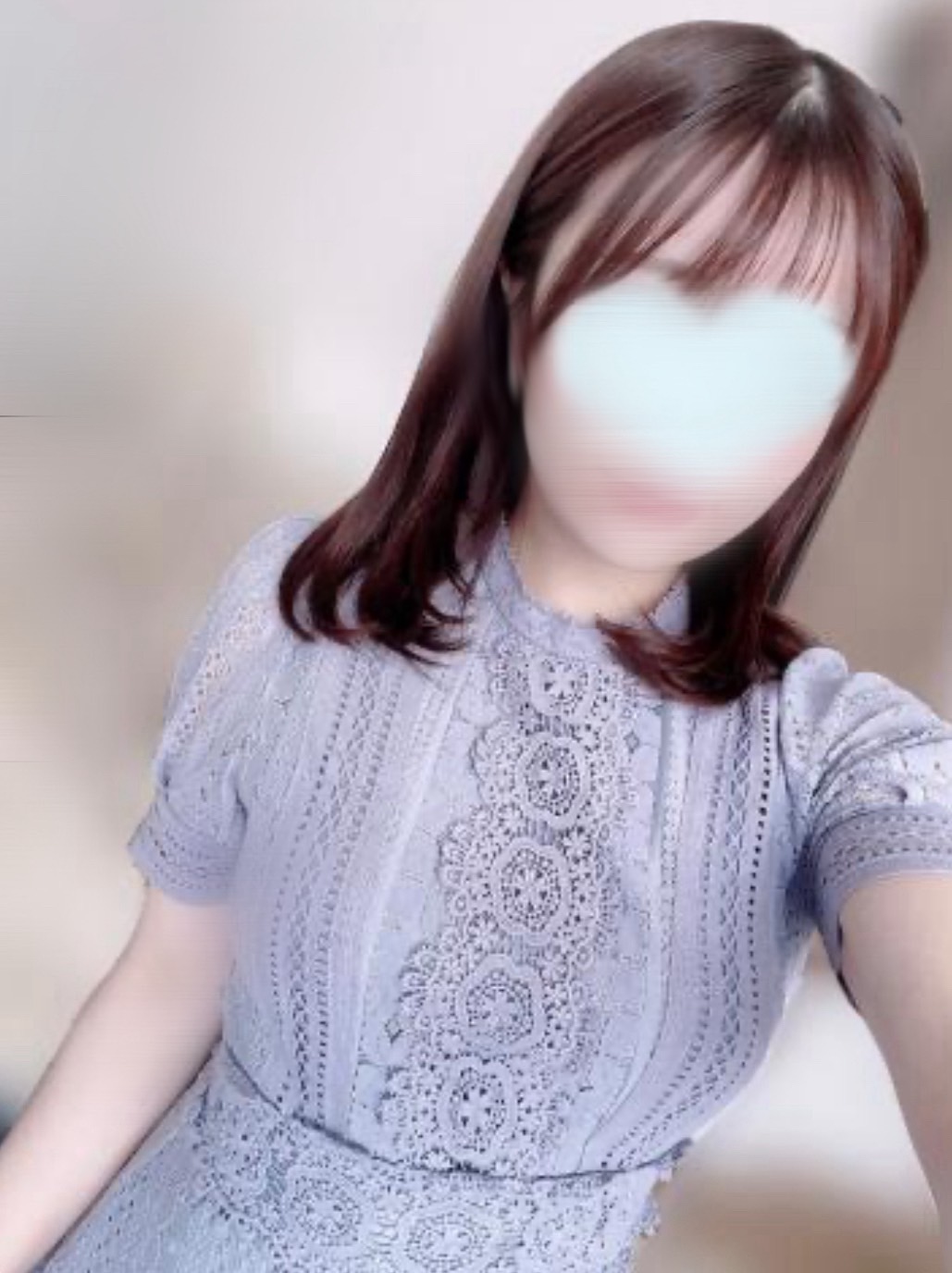 三上  こころ